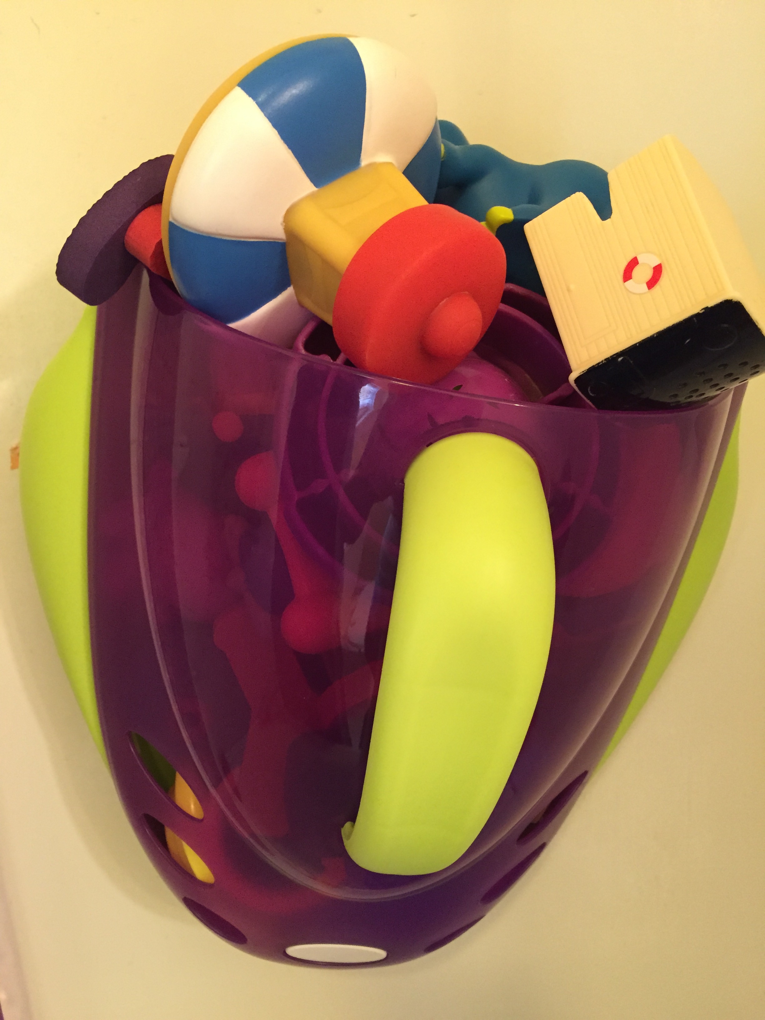 Baby and Toddler Bath Scoop (Review)